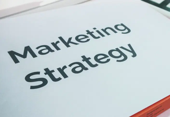 2025年のカスタマーエクスペリエンス(CX)業界で注目の50キーワード徹底解説